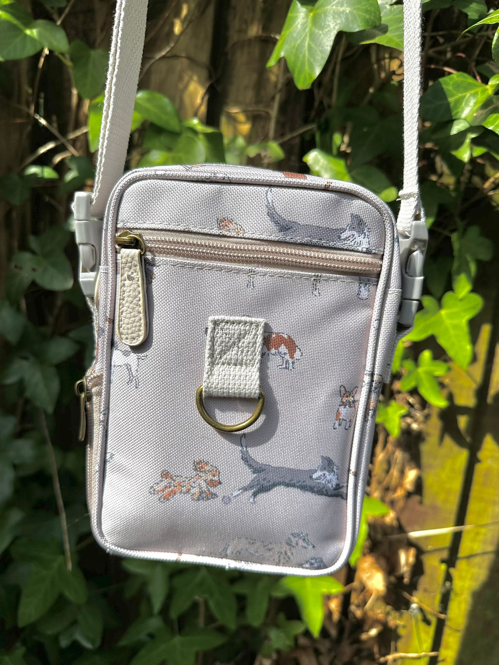 Dog Walking Accessory Bag (Doggy Day Care)